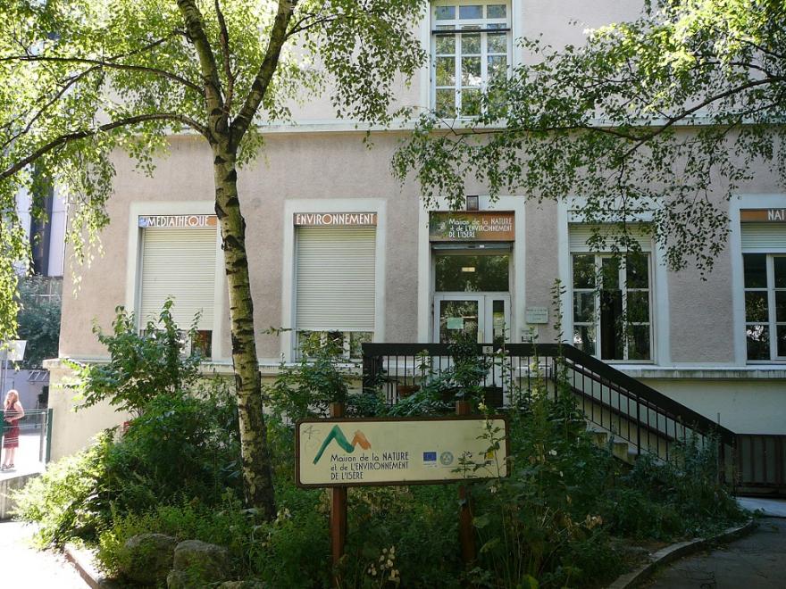 Photo de la Maison de la nature et de l'environnement (MNEI) à Grenoble, nature isère